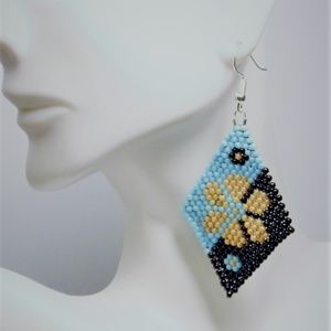 Beaded Flower Ladies Earrings